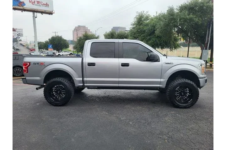 $30900 : Ford F-150 2020 4x4 XL 4dr S image 2