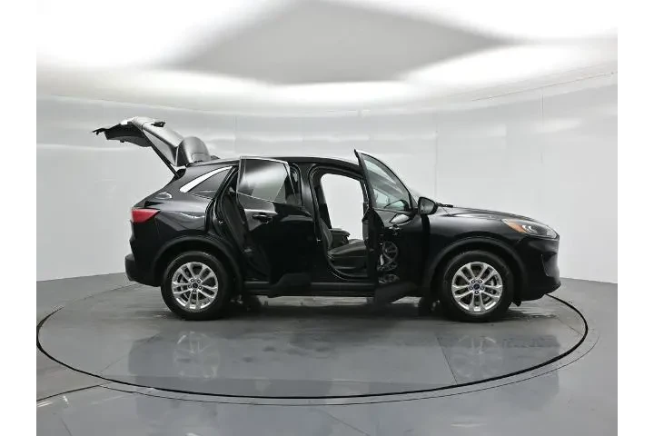 $19877 : Ford Escape 2022 SE 4dr SUV image 5