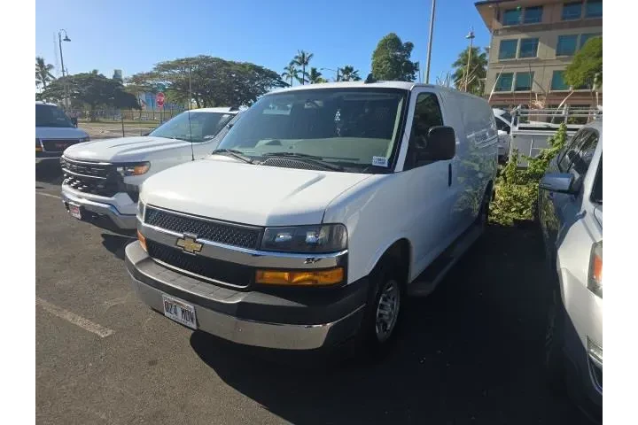 $25995 : Chevrolet Express 2022 2500 image 1