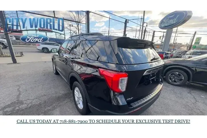 $33998 : Ford Explorer 2023 AWD XLT 4 image 3