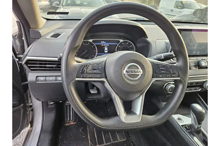 $10991 : Nissan Altima 2020 2.5 S 4dr image 9