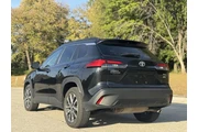 $21999 : 2024 Corolla Cross XLE thumbnail