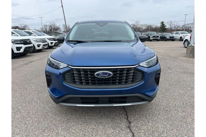 $22995 : Ford Escape 2023 AWD Active image 2