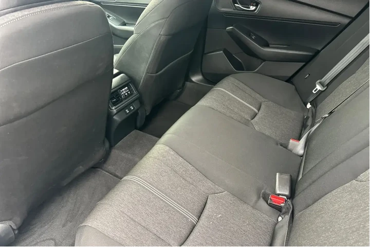 $25400 : Honda Accord Hybrid 2025 Spo image 7