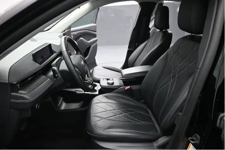 $31827 : Ford Mustang Mach-E 2024 Sel image 9