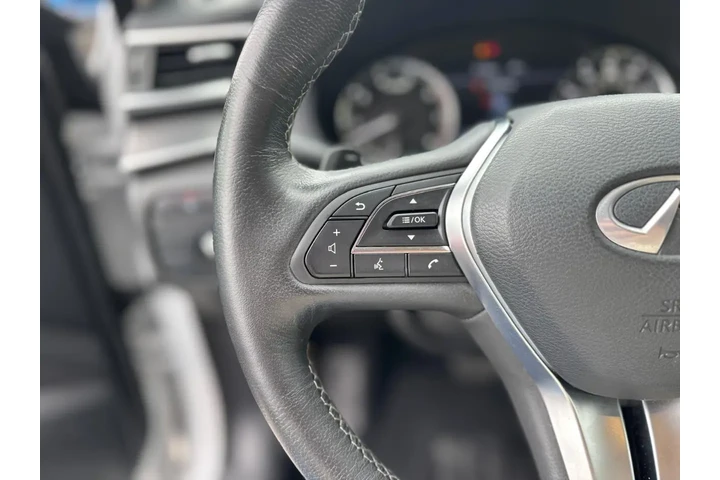 2021 QX50 PURE image 8