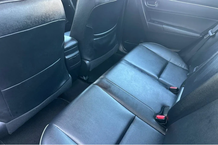 $15500 : Toyota Corolla 2017 XLE 4dr image 8