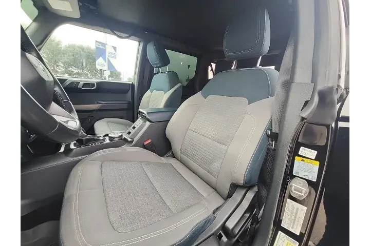 $32998 : Ford Bronco 2022 4x4 Outer B image 7