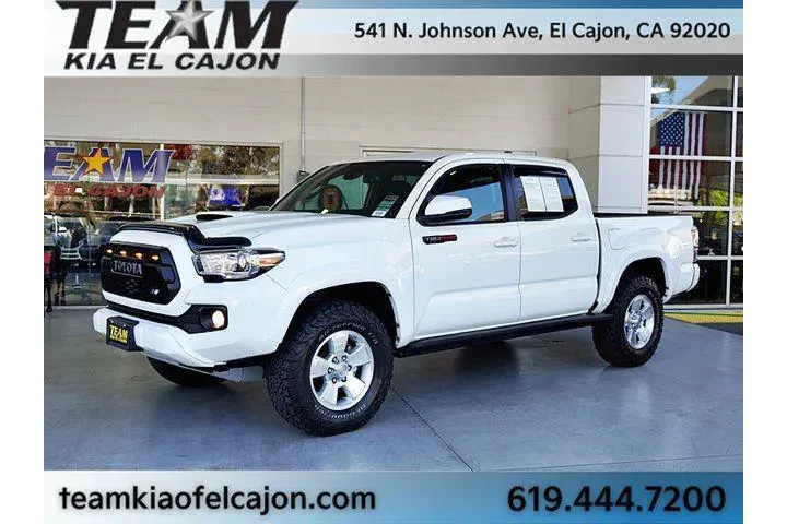 $36995 : Toyota Tacoma 2020 4x4 TRD S image 5
