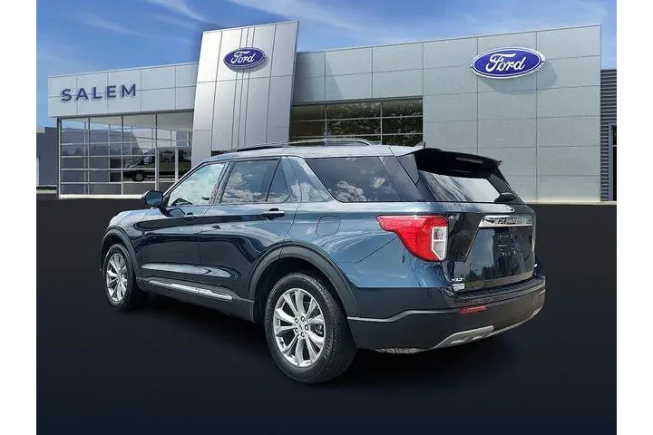$35479 : Ford Explorer 2023 AWD XLT 4 image 5