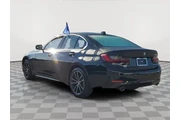 $24997 : BMW 3 Series 2022 330i 4dr S thumbnail