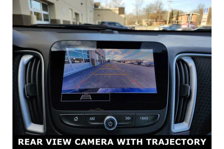 $17237 : Chevrolet Malibu 2024 LT 4dr image 6