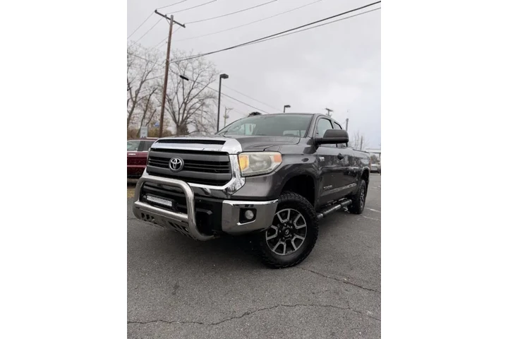 $14995 : 2014 Tundra SR5 image 3