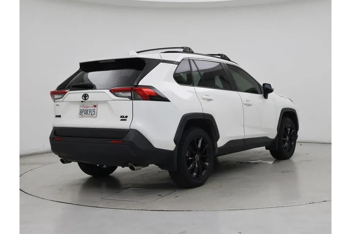 $27998 : Toyota RAV4 2020 AWD XLE Pre image 8