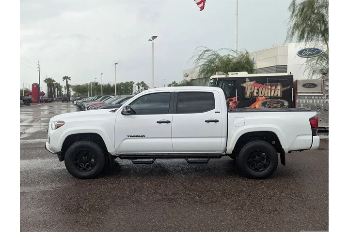 Toyota Tacoma 2022 4x4 TRD P image 3