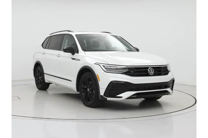 $25998 : Volkswagen Tiguan 2022 SE R- image 1
