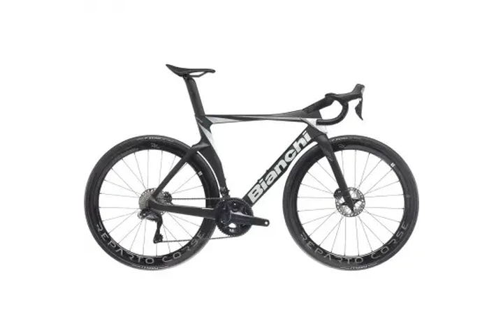 $4200 : 2025 Bianchi Oltre Pro Ultegra image 1
