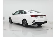 $19998 : Kia Forte 2024 LXS 4dr Sedan thumbnail
