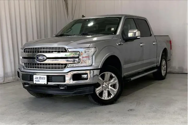 $28952 : Ford F-150 2020 4x4 Lariat 4 image 2
