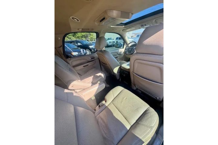 $8900 : 2013 Escalade Premium image 10