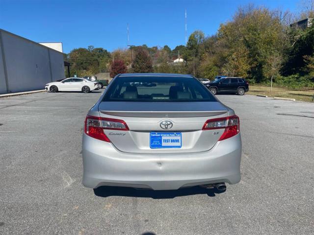 $13000 : 2012 Camry LE image 8