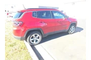 $22418 : Jeep Compass 2023 4x4 Latitu thumbnail