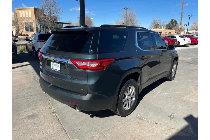 2020 Traverse LT Cloth AWD image 5