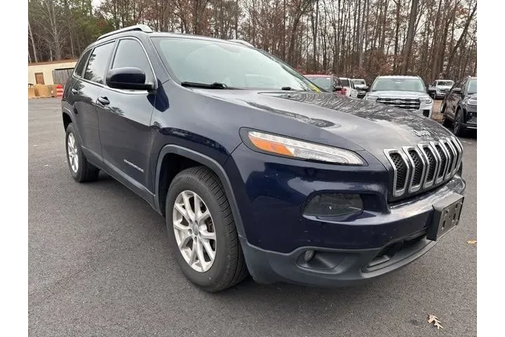 $13587 : Jeep Cherokee 2016 4x4 Latit image 7