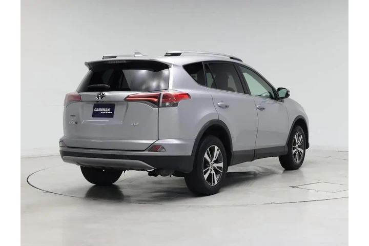 $20998 : Toyota RAV4 2017 XLE 4dr SUV image 8