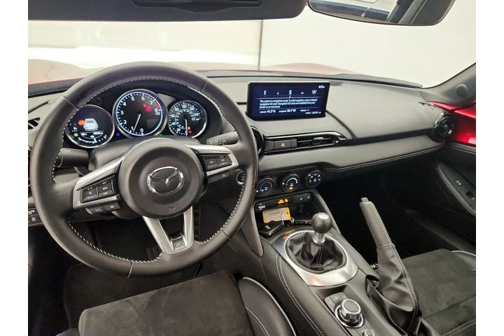$38998 : Mazda MX-5 Miata RF 2024 Clu image 9
