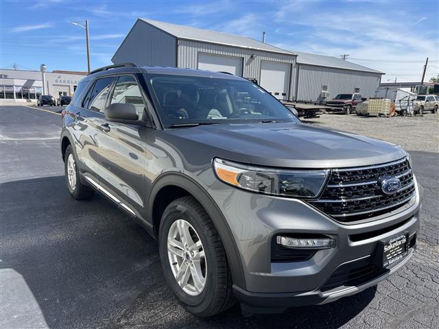 $32988 : 2021 Explorer XLT SUV I-4 cyl image 3