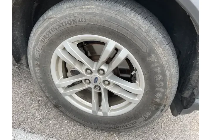 $21081 : Ford Explorer 2021 AWD XLT 4 image 5