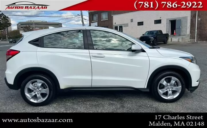 $15900 : Used 2016 HR-V AWD 4dr CVT LX image 6