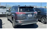 $17984 : Toyota RAV4 2016 AWD XLE 4dr thumbnail