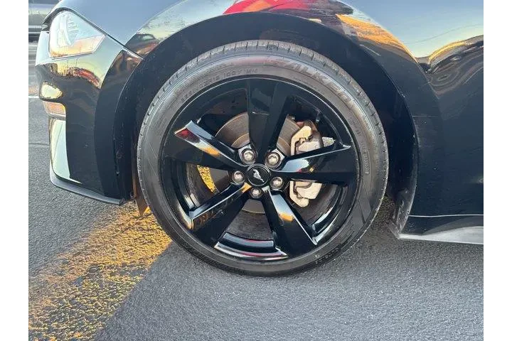 $23797 : Ford Mustang 2023 EcoBoost 2 image 3