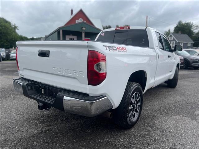 $25990 : 2014 Tundra image 6