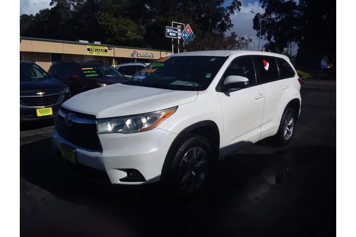 $16999 : 2014 Highlander LE image 1