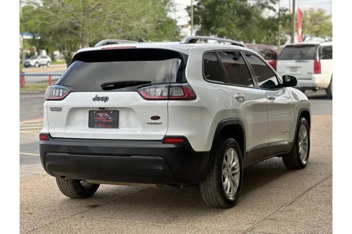 $19999 : 2021 Cherokee Freedom image 9