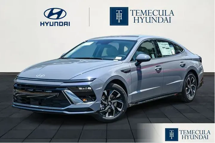 $26089 : Hyundai SONATA 2025 SEL 4dr image 1