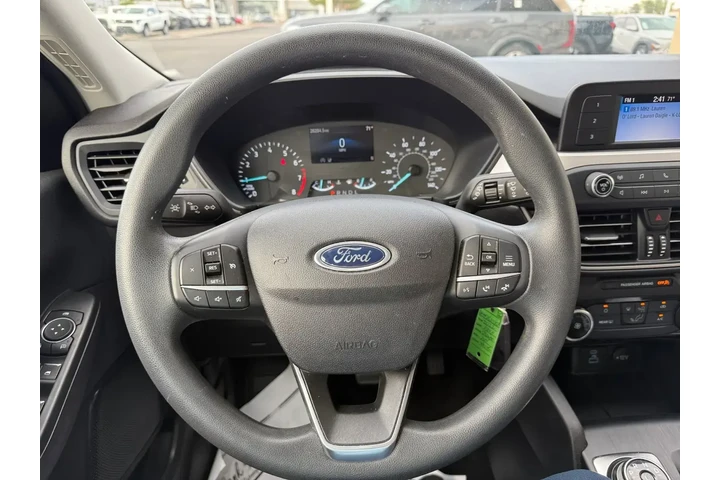 Ford Escape 2022 S 4dr SUV image 9