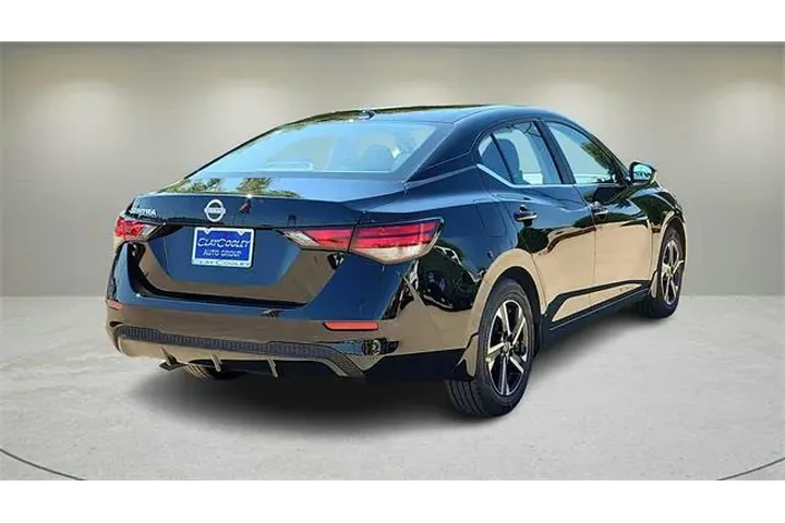 $18543 : Nissan Sentra 2025 SV 4dr Se image 7