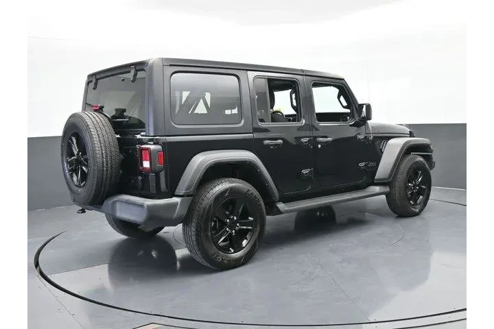 $27995 : Jeep Wrangler Unlimited 2022 image 6