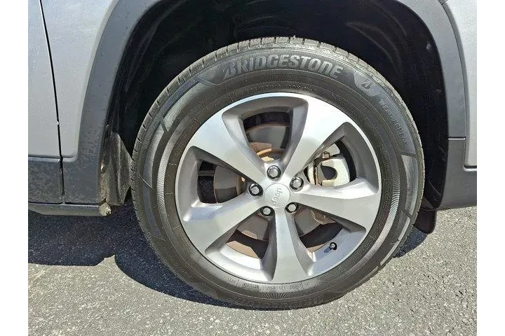 $17368 : Jeep Cherokee 2021 4x4 Limit image 9