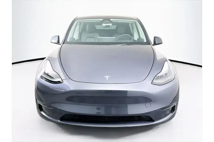 $31743 : Tesla Model Y 2023 AWD Long image 2