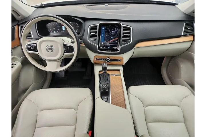 $34998 : Volvo XC90 2022 AWD T6 Momen image 9