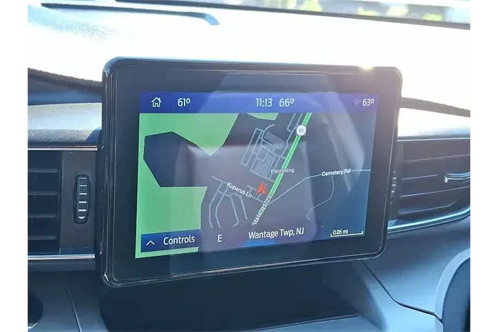 $31995 : Ford Explorer 2022 AWD XLT 4 image 6