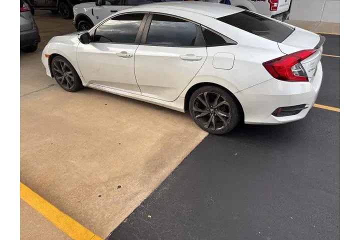 $20699 : Honda Civic 2020 Sport 4dr S image 5