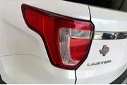 $12428 : Ford Explorer 2019 AWD Limit thumbnail