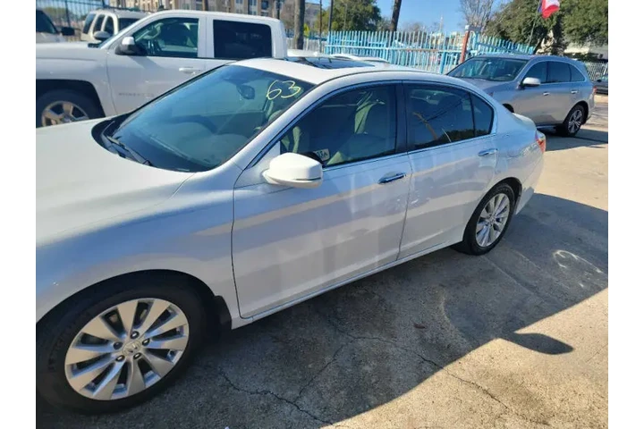 $11500 : 2015 Accord EX-L image 6