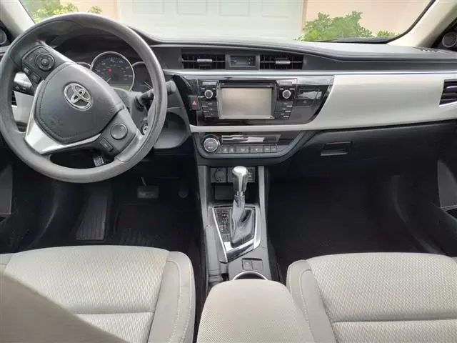 $7900 : 2016 Corolla LE Clean Title image 8